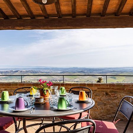 La Terrazza Villa Chianni Buitenkant foto