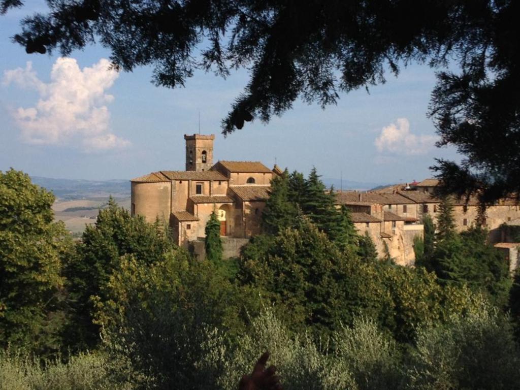 La Terrazza Villa Chianni Buitenkant foto